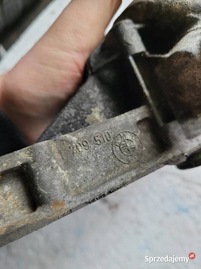 Podstawa filtra oleju bmw e30 16 18 m40 316i Kalisz