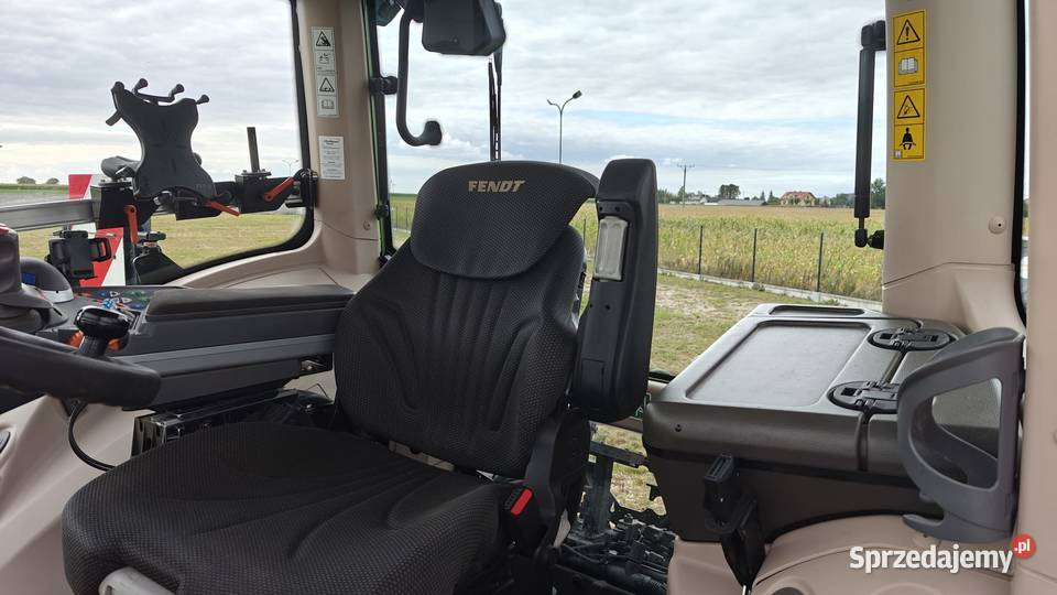 FENDT 828 2022 z gwarancją do 032028 4390mtg Olsztyn