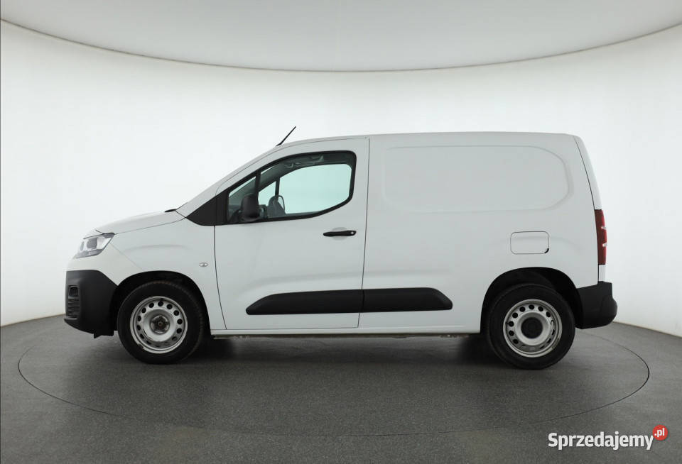 Citroen Berlingo 15 BlueHDi światła przeciwmgielne Piaseczno
