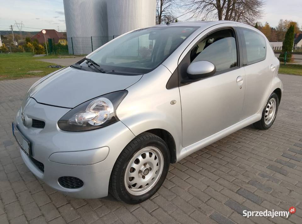 Toyota Aygo10 68Klimatyzacjabez korozji Zarejestrowany w Polsce pomorskie Niestępowo
