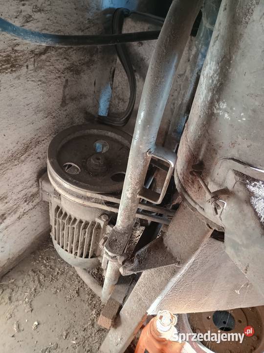 Śrutownik bijakowy BĄK nieuszkodzony warmińsko-mazurskie Kitnowo