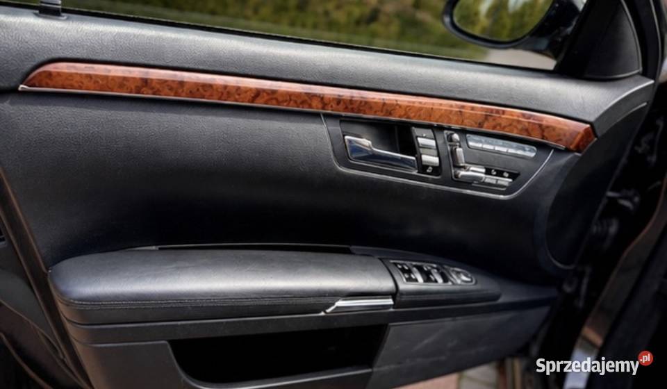 MercedesaBenz W221 pomorskie