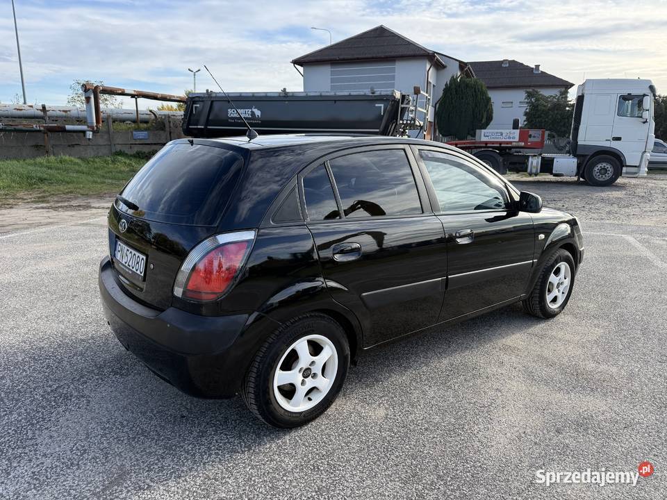 Kia Rio 14 BENZYNAGAZ Klimatyzacja Koła LatoZima Zarejestrowany w Polsce Konin