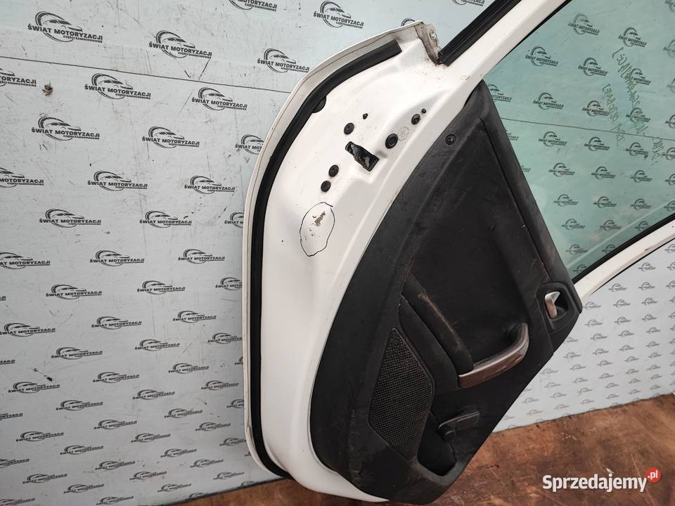 PEUGEOT 2008 I 13r drzwi lewe tył 80 mikronów Kielce