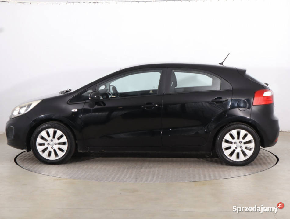 Kia Rio 14 CVVT Rok produkcji 2012 sprzedam