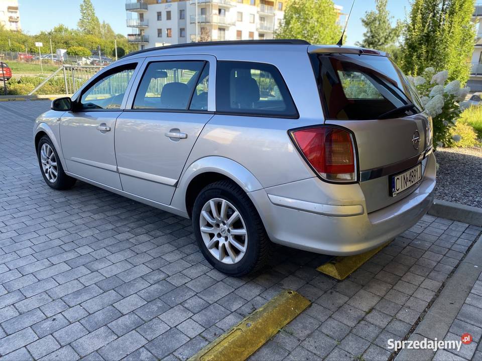 Opel Astra 17 diesel ISUZU 2005r kombi Inowrocław
