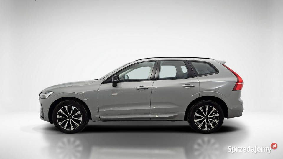 Volvo XC 60 B4 D AWD Plus Dark aut Z Polskiego światła do jazdy dziennej Warszawa