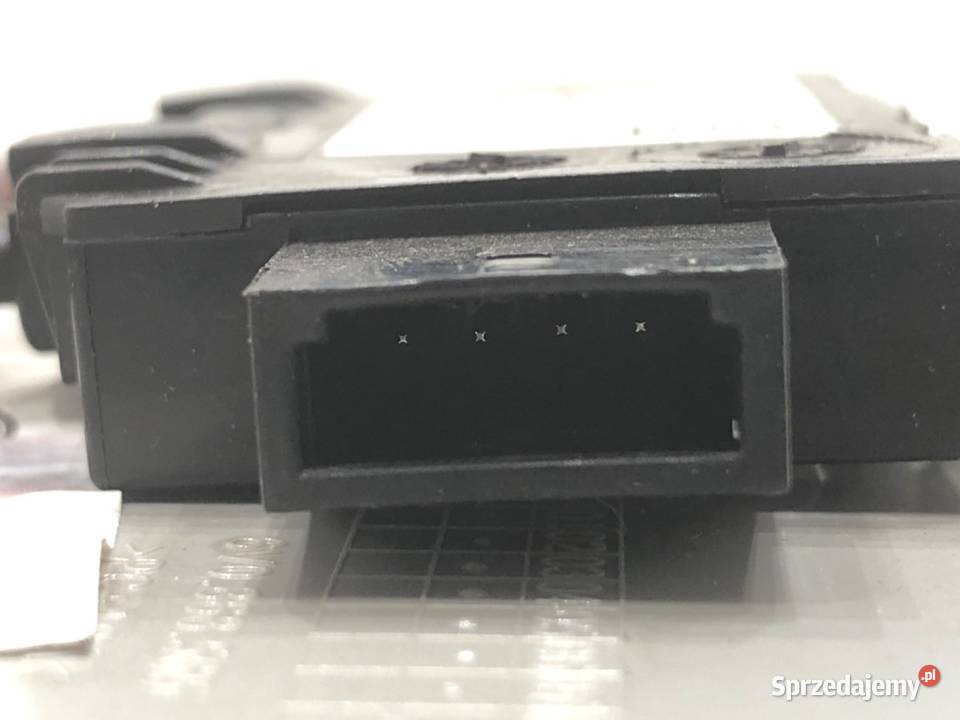 SCHOWEK NA OKULARY SKODA RAPID 5V0868565 16 115