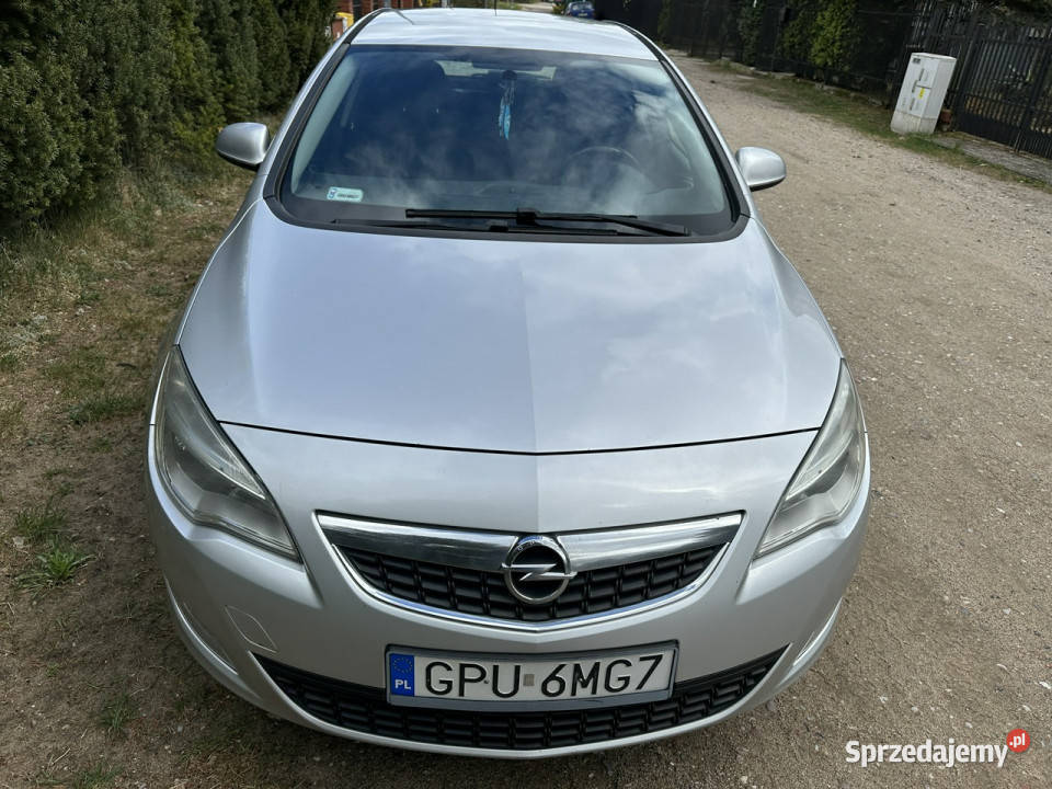 Opel Astra Polski salon mocny silnik ESP