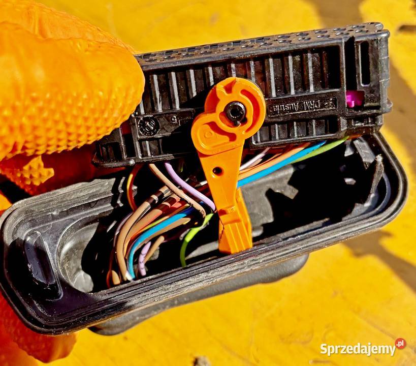 WIĄZKA ELEKTRYCZNA DRZWI LEWY PRZÓD 5M1971120P Radom
