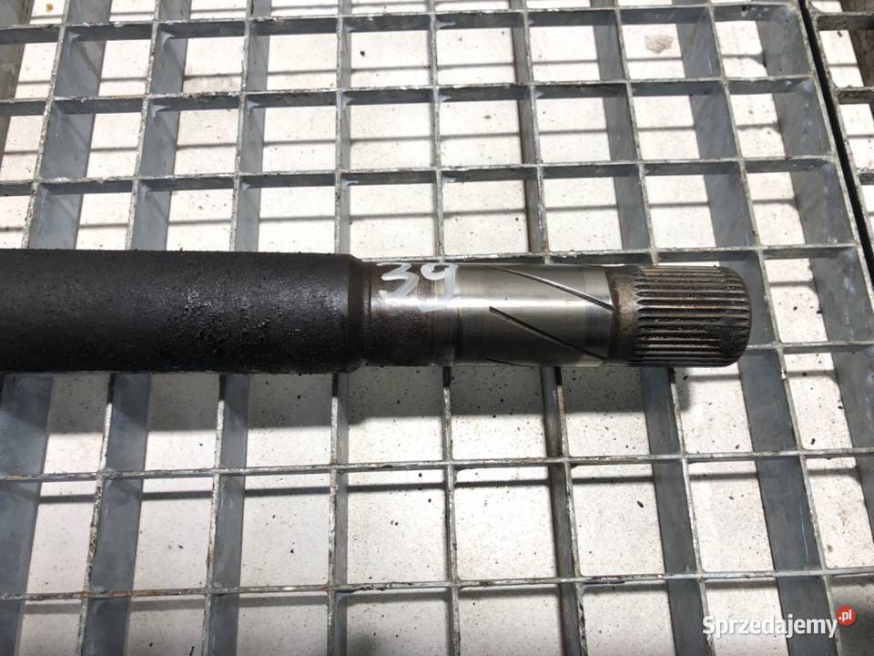 PÓŁOŚ PRAWY PRZÓD RENAULT MASTER III 23 163