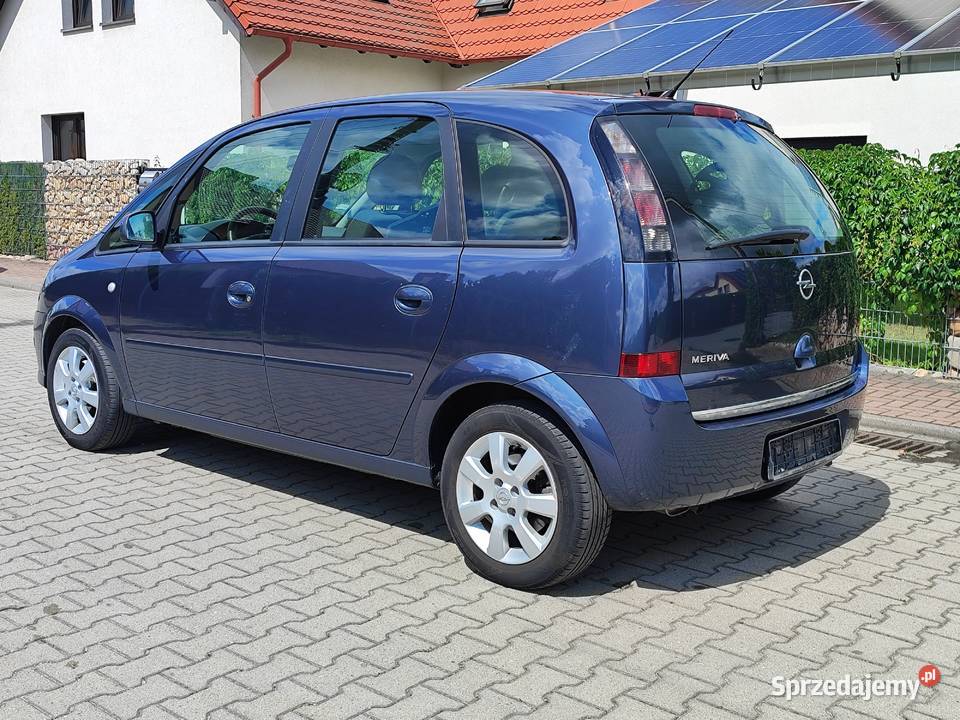 18 Benzyna 125 Super Wyposażenie Mały Przebieg Meriva Nysa