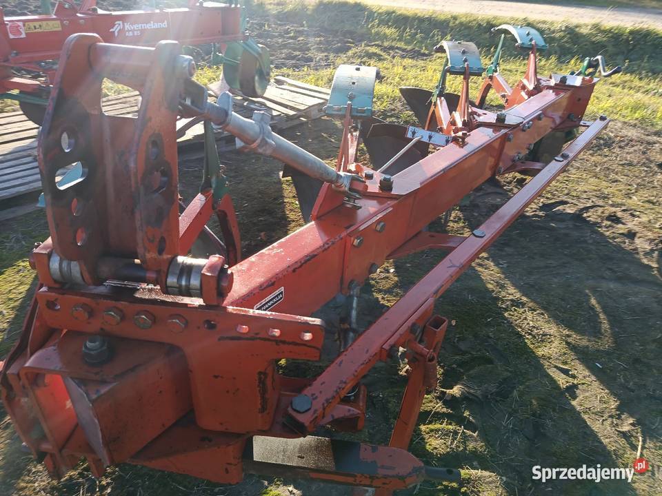 Pług 4 skibowy kverneland ab 85 ładny nieuszkodzony Pługi Pługi
