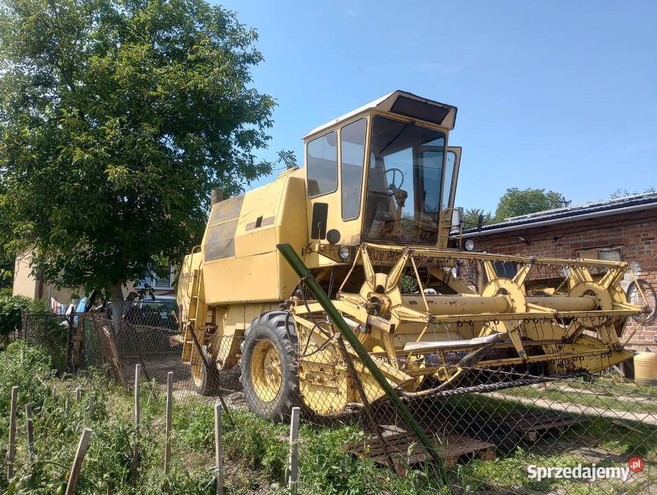 Kombajn Holland 1520 Wózek do header'a Żółkiewka-Osada