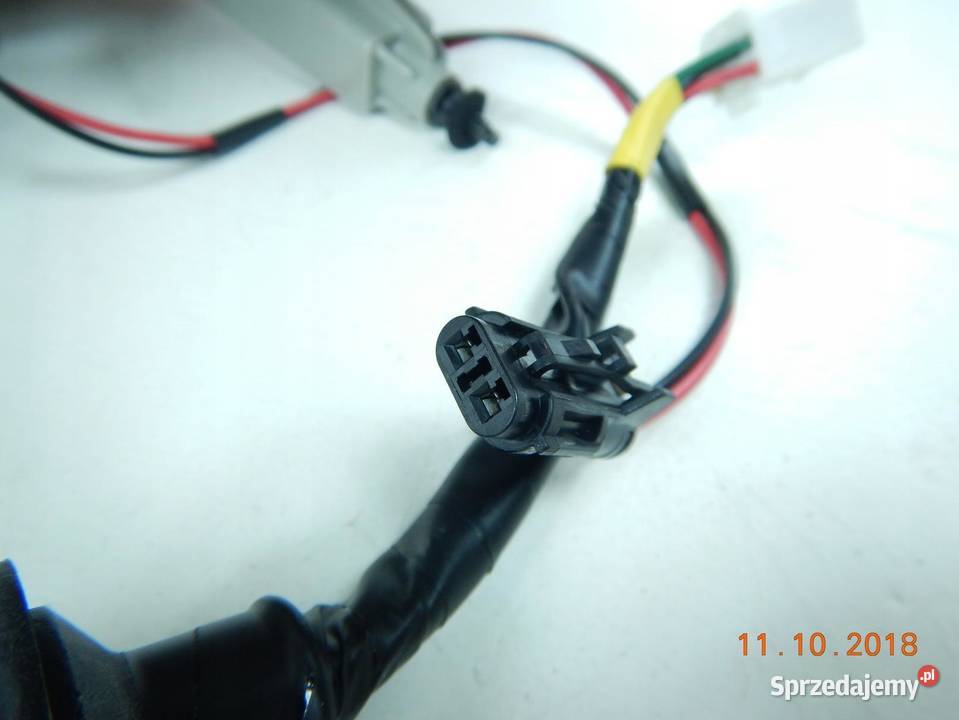 LAMPA TYLNA PRAWA KIA RIO ORYGINAŁ