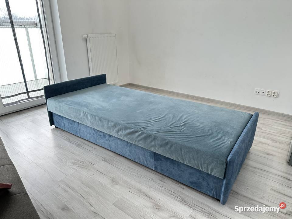 Tapczanik z pojemnikiem Łódź