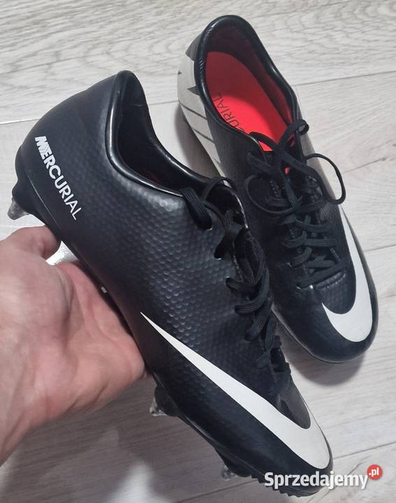 Nike Mercurial 42 wkręty Janowiec