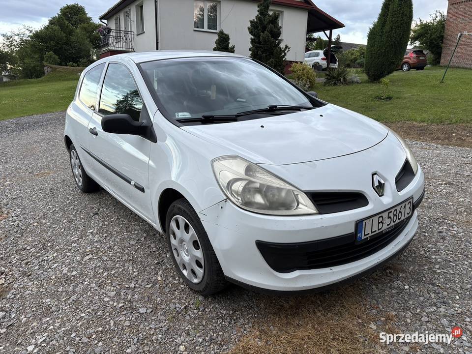 Renault Clio III 15 DCi 2007r Bychawa