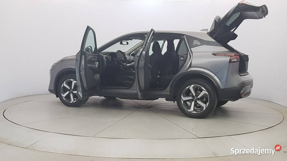 Nissan Qashqai 13 DIGT mHEV NConnecta Xtronic Z 158KM