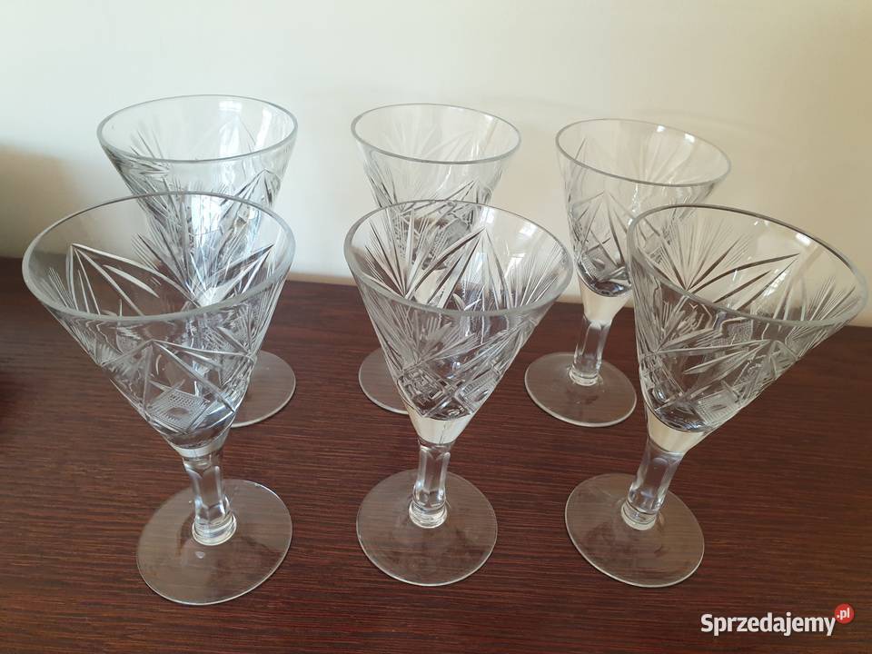 Kieliszki kryształowe 6 do szampana PRL Radom