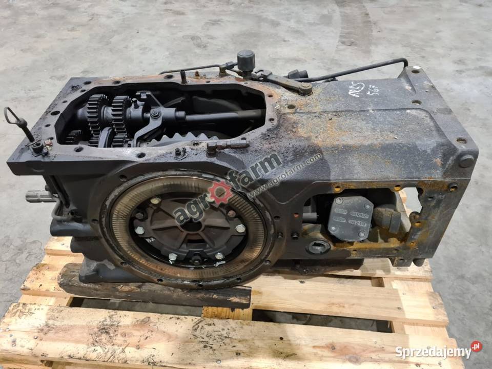 Tylny most Renault Ares 567 851B63 Byków sprzedam