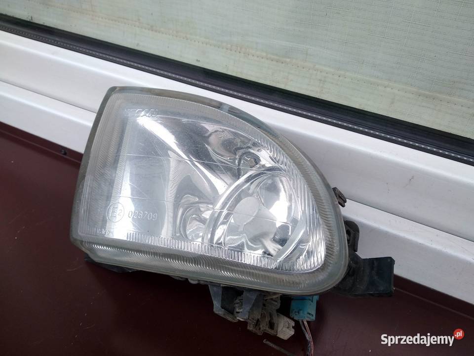 Nissan Primera P11 LIFT FL halogeny lampy Lampy przeciwmgielne Sieradz