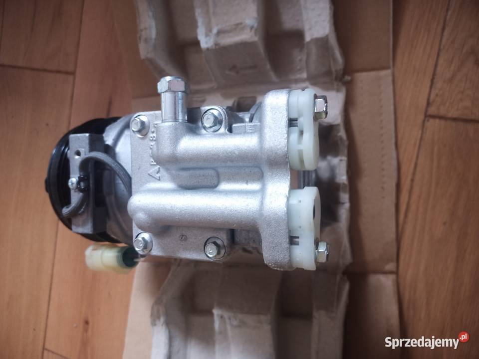 Kompresor klimatyzacji Land Rover BTR4717 terenowe Gdańsk