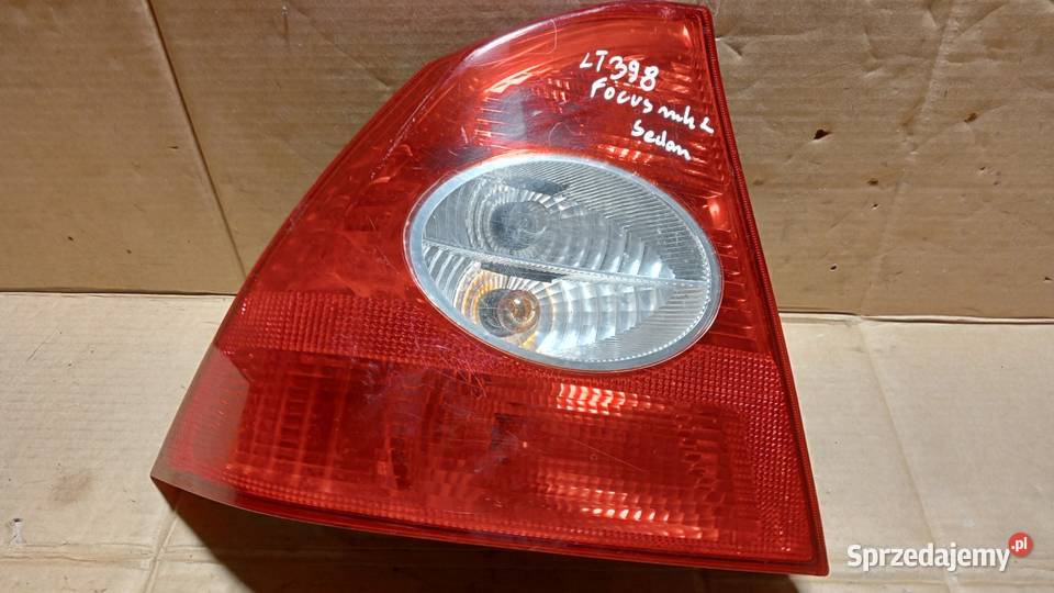 FORD FOCUS MK2 SEDAN LAMPA TYŁ LEWA Światła stop Zbierkowo sprzedam