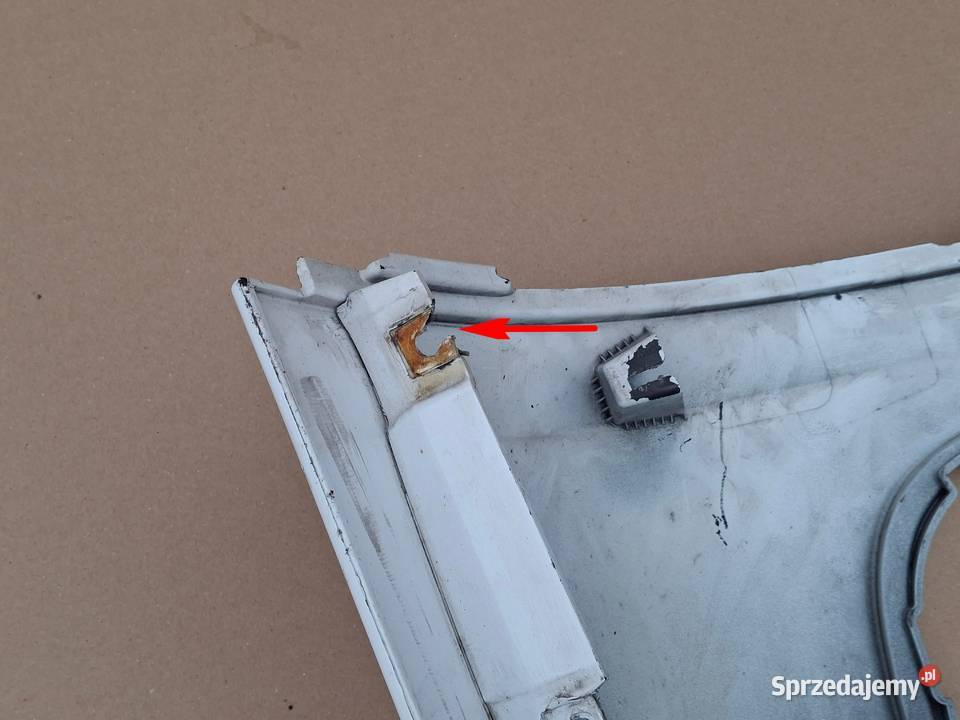 MERCEDES ACTROS MP4 NAROŻNIK ZDERZAKA LEWY Bieleń