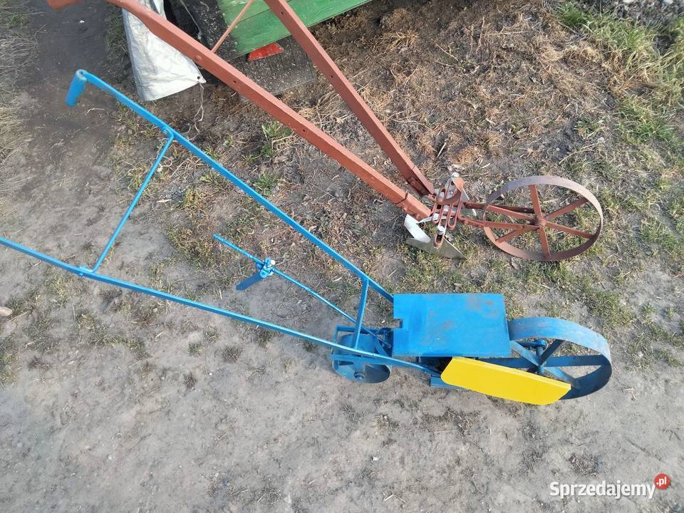 Siewnik ręczny do warzyw opielacz Rejowiec Fabryczny