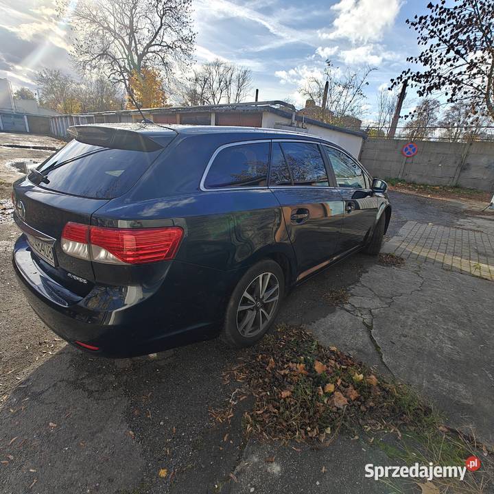 Toyota Avensis Lubin