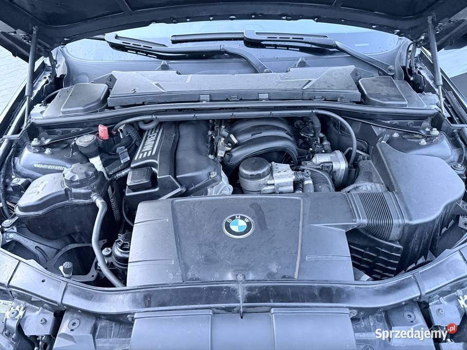 BMW E90 320i 1 lakier super stan podgrzewane fotele Poznań