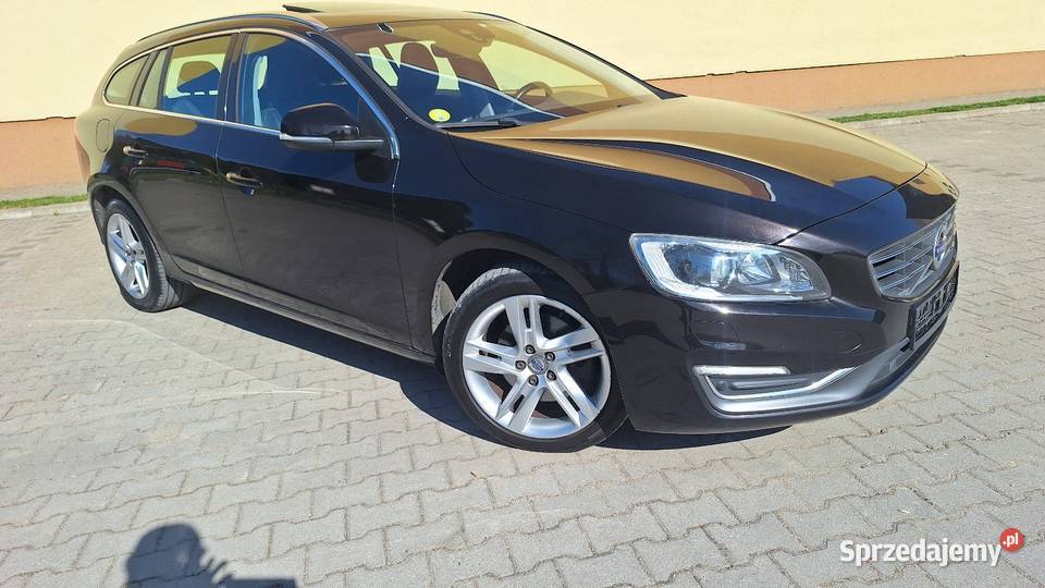 Volvo V60 Sumum 20 D 190 4/5 lubelskie Zamość