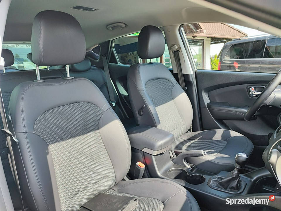 Hyundai ix35 20 CRDI Style AWD 4x4 pełny serwis tempomat Ustroń