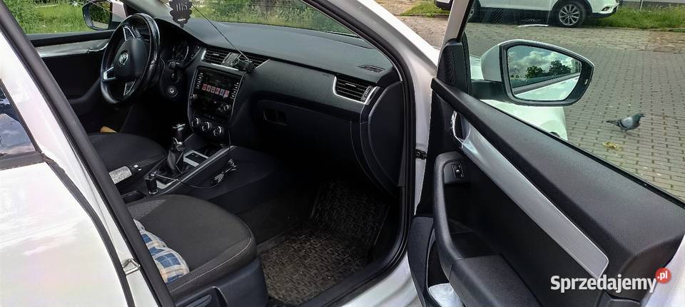 Skoda Octavia Ambition nieuszkodzony Łódź sprzedam