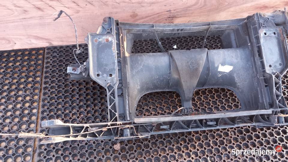 PAS PRZEDNI BELKA KOMPLET E87 osobowe Zbierkowo