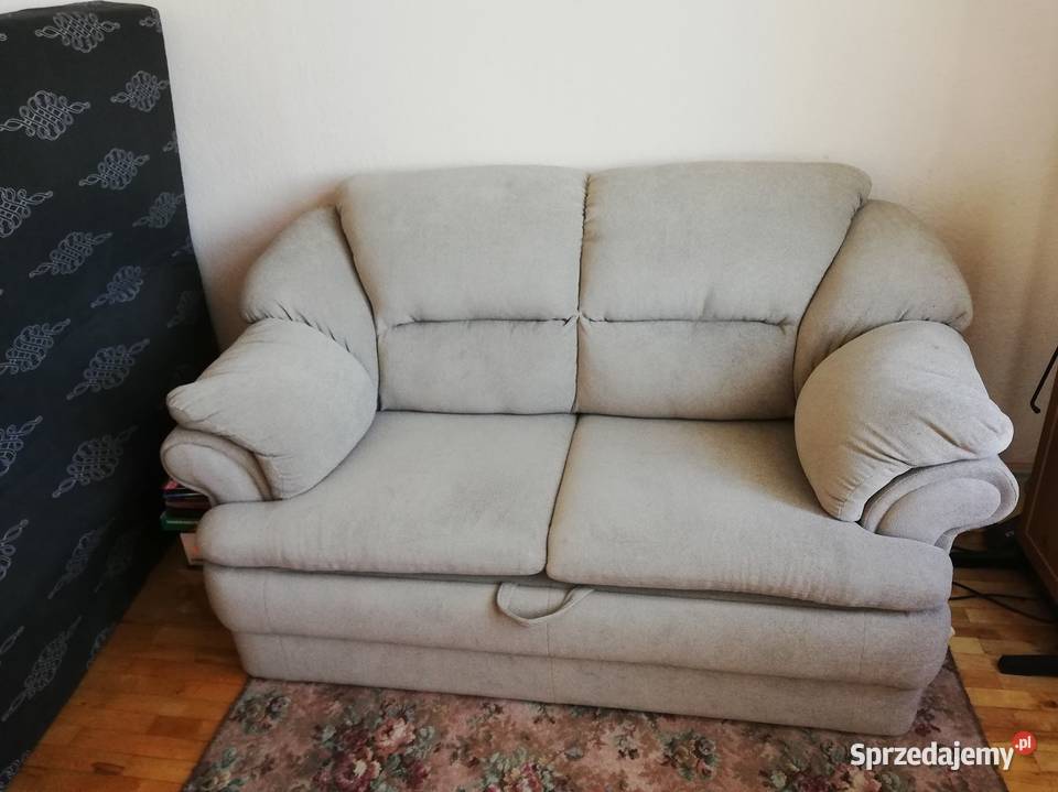 sofa/amerykanka w dobrym stanie 170cm x 100cm