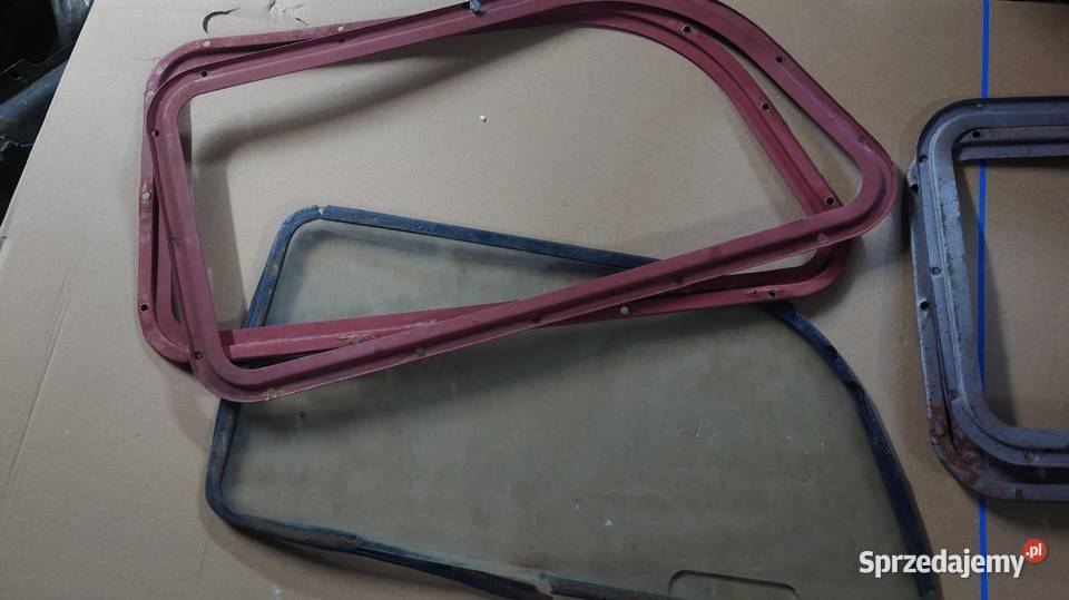 Gaz69 ramka szybka boczna