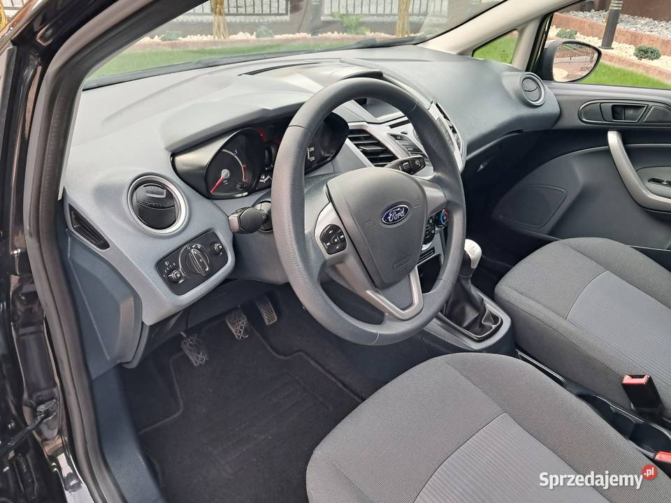 Sprzedam Ford Fiesta 12 benzyna 82 Konin sprzedam