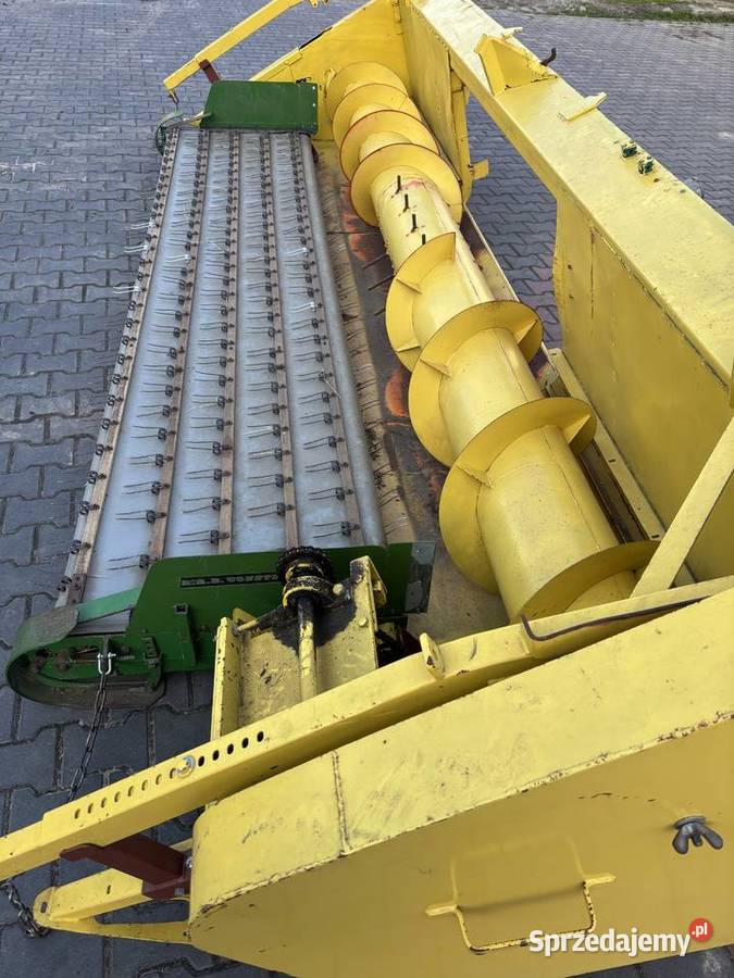 Heder z podbieraczem płachtowym Do kombajnów Kłodawa