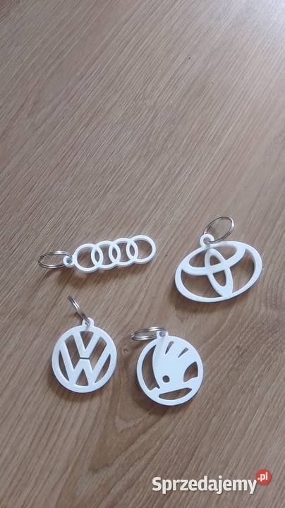 Breloczki samochodowe