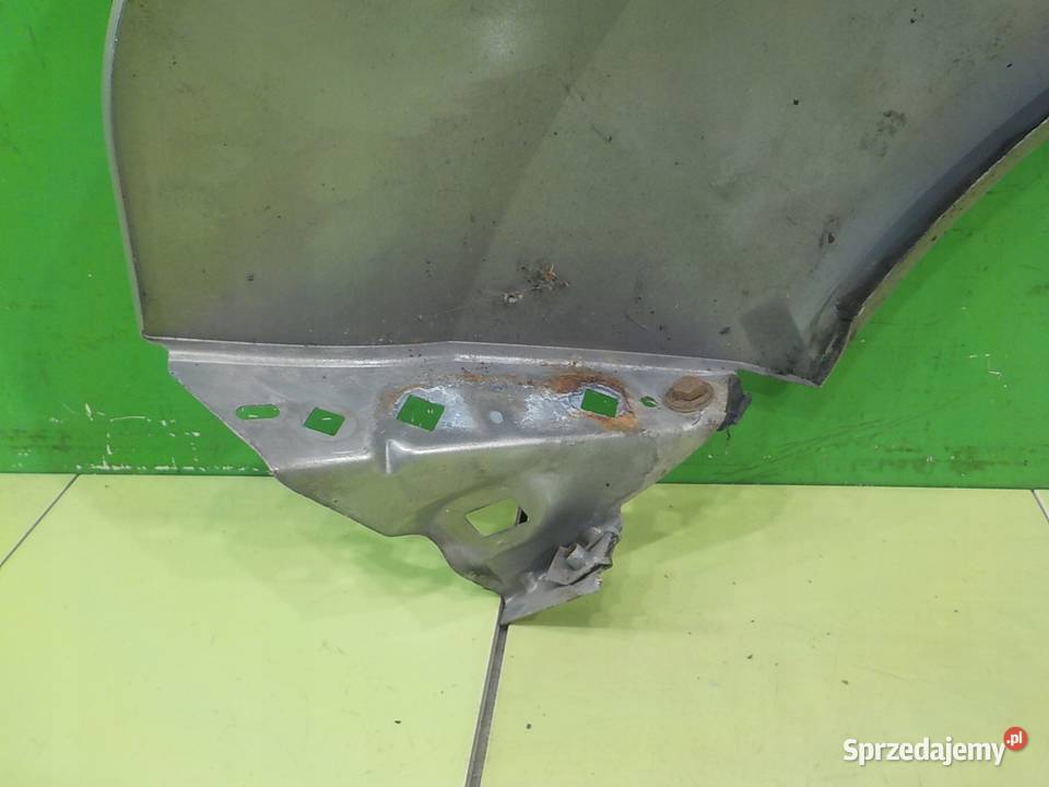 FORD B 10 B 12r 5D blotnik przod prawy Suków sprzedam