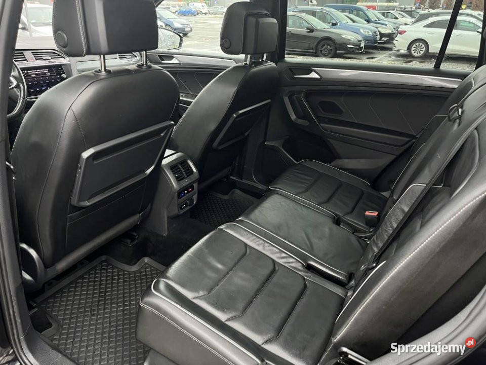 Volkswagen Tiguan Allspace 2021r 4x4 Hak FV23 Poznań