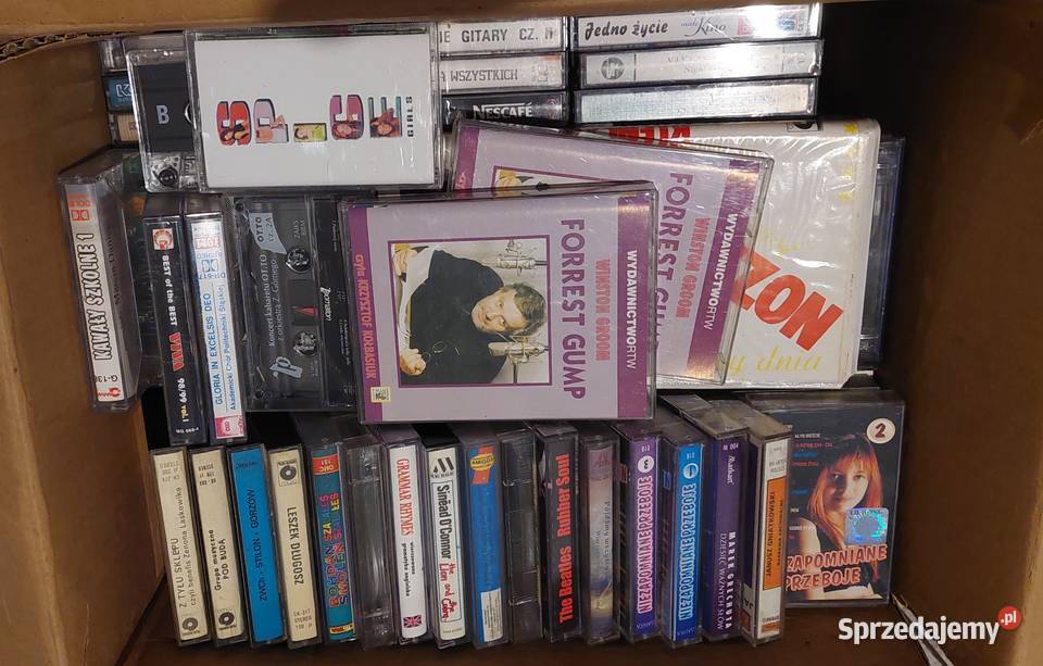 Sprzedam kasety CD książki i inne pamiątki
