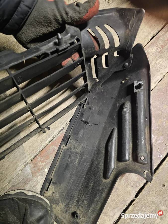 Yamaha DT 80 lc2 osłona chłodnicy plastik baku sprzedam