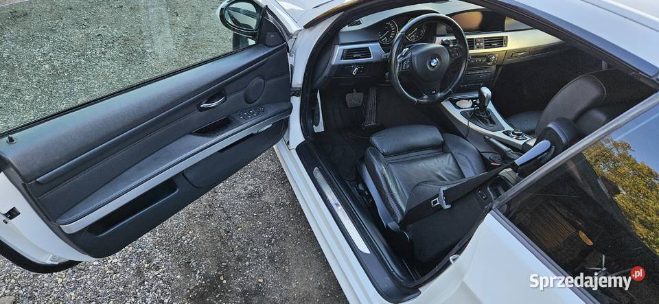 BMW E93 Cabrio M57N2 330D MPakiet2 ACC Logic 7 315000km małopolskie Mętków
