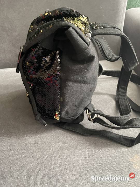 Mały czarny cekinowy plecak Kłodawa