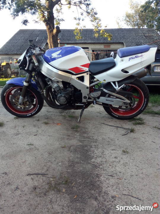 Sprzedam Honda CBR 900rr bądź zamienię samochód sportowy Skowroda Południowa