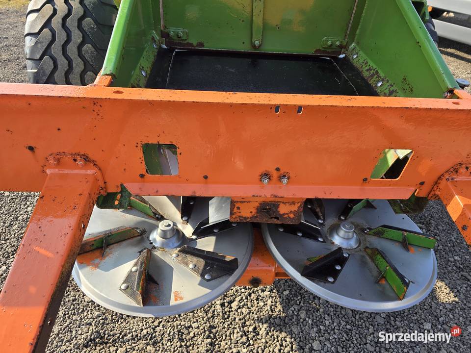 Rozsiewacz wapna amazone zgb 7001 rcw bredal Amazone sprzedam