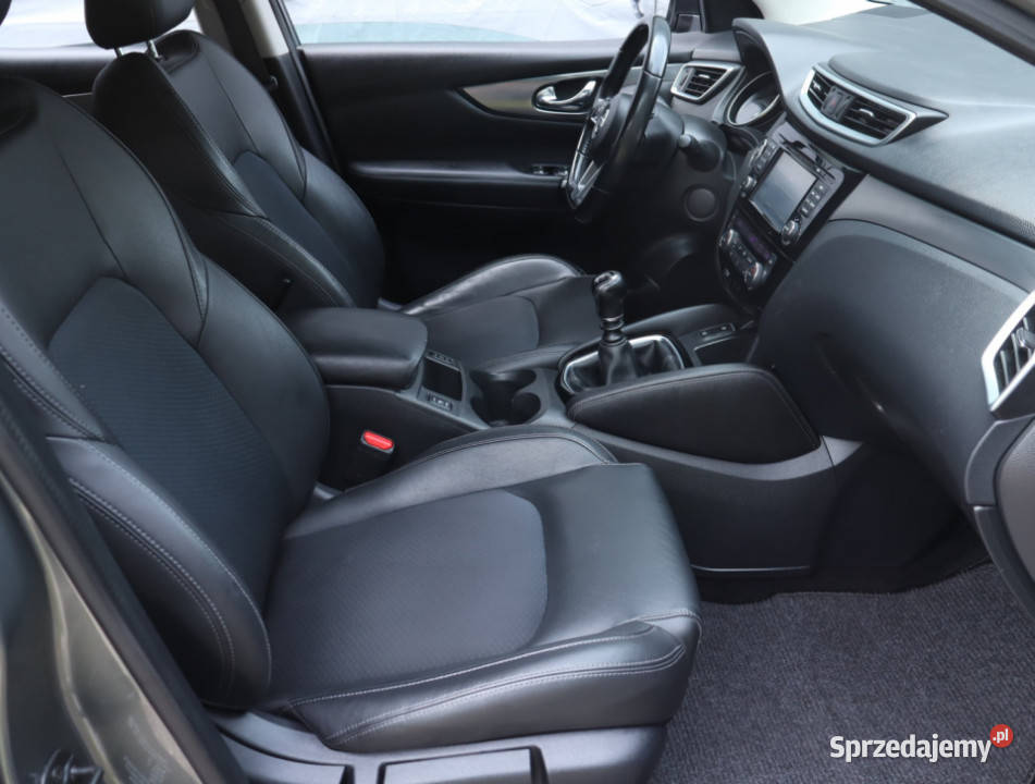 Nissan Qashqai 16 dCi Piaseczno